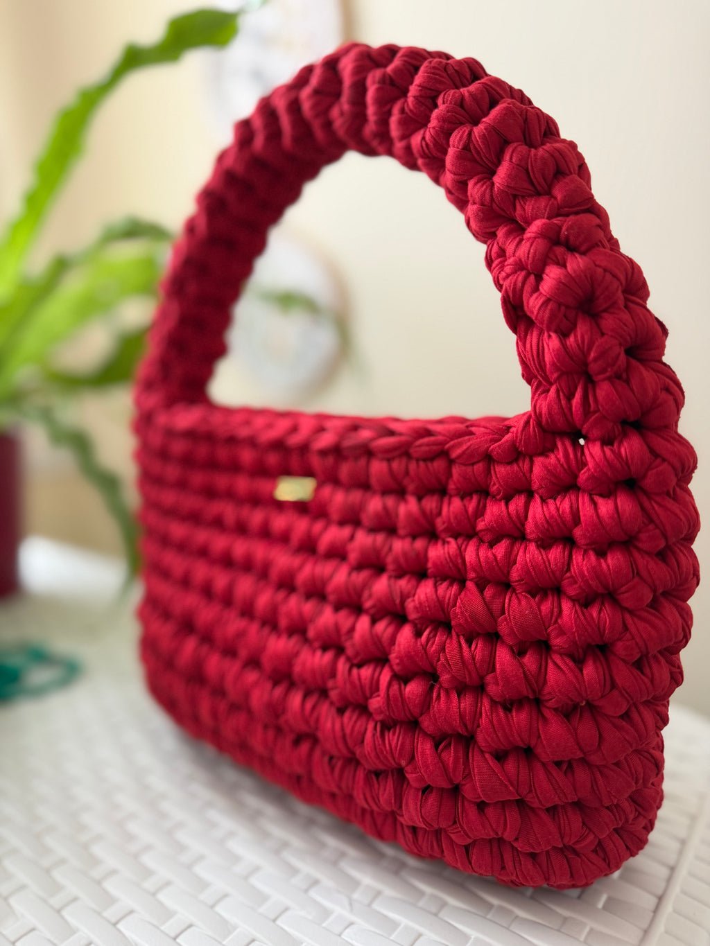Crochet hand bag “Passion”