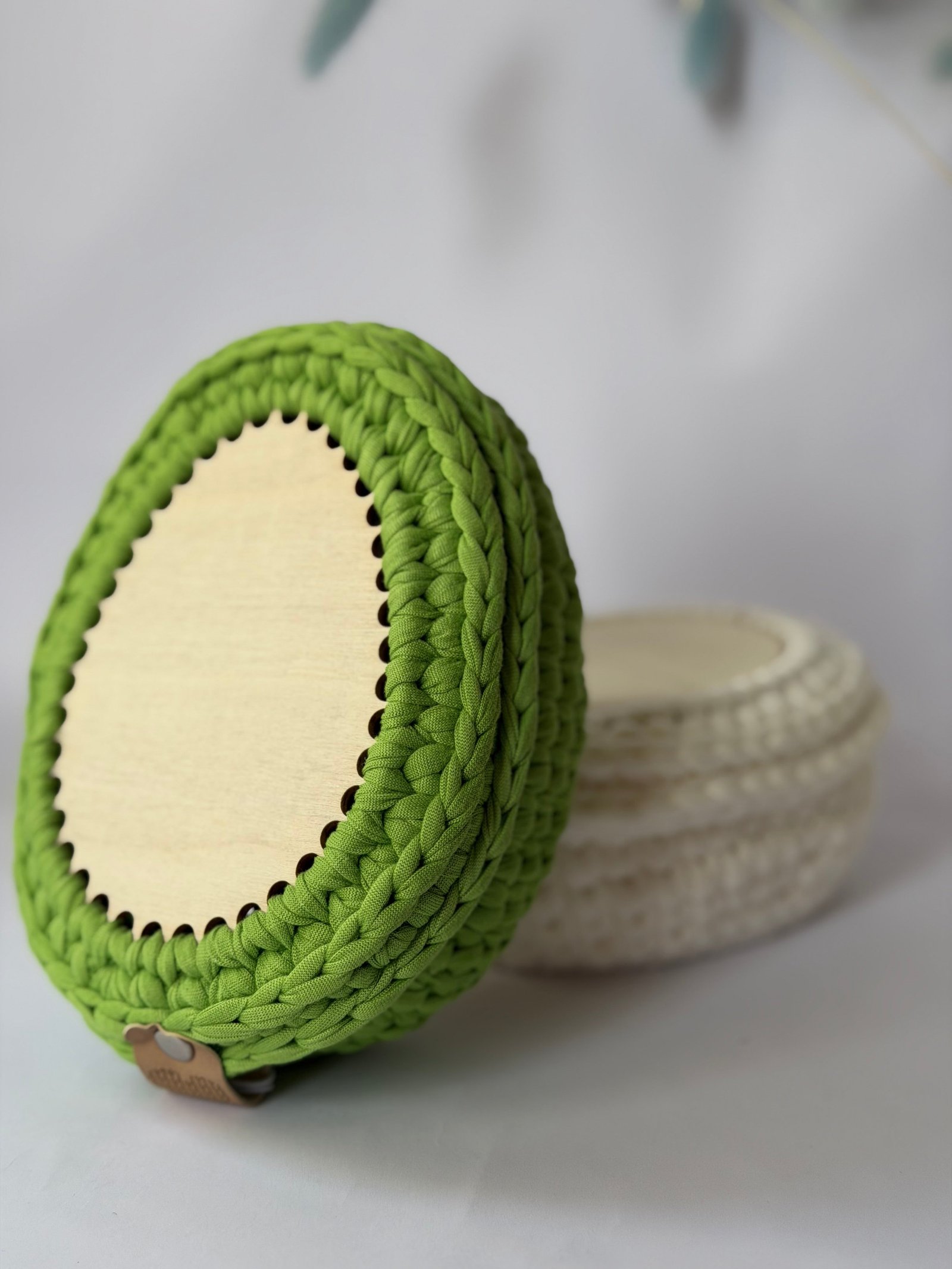 Crochet basket “Egg”